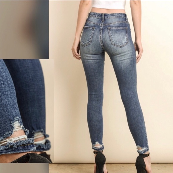 Distressed Skinny High Waisted Jeans - Picture 2 of 5